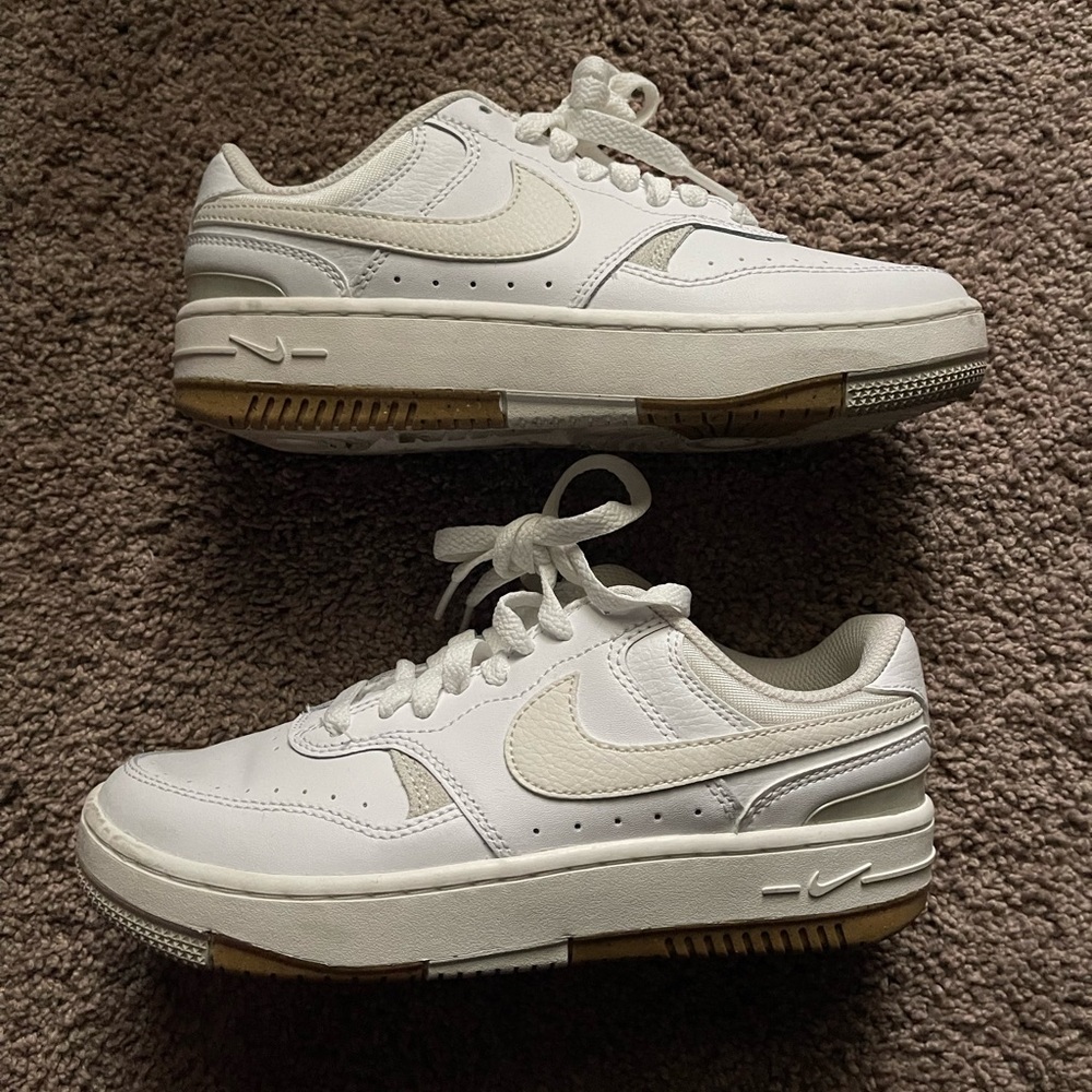 Nike Gamma alpha force size 6